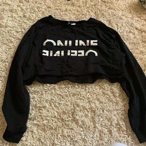 cropped sweatshirt
